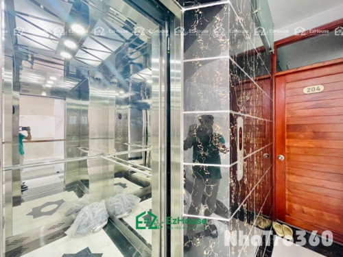 Full nội thất, tự do, thang máy, studio