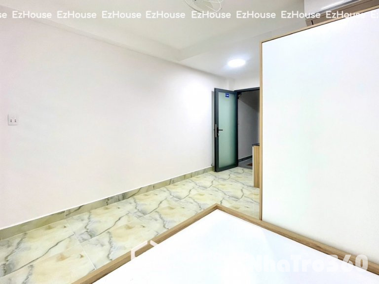 Full nội thất, cửa sổ trời, tự do, giá rẻ