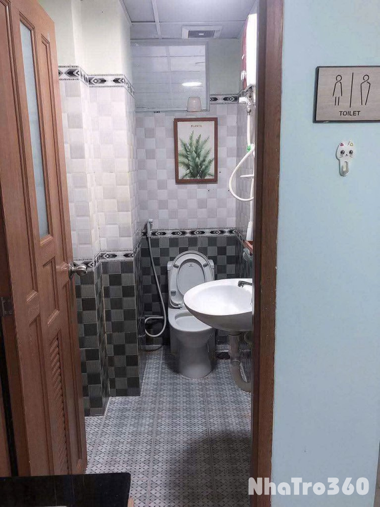 Căn hộ cho thuê Q4, Đường Xóm Chiếu, gần ĐH Luật, ĐH Nguyễn Tất Thành, Chợ Xóm Chiếu