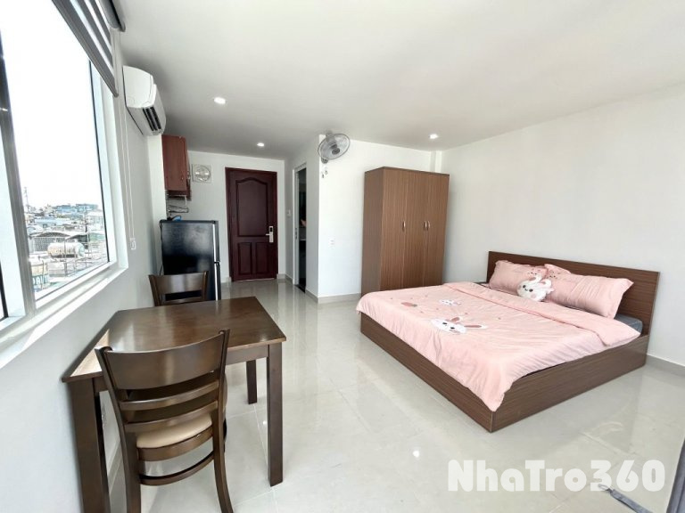 CHO THUÊ CĂN STUDIO Q10, BAN CÔNG, MÁY GIẶT RIÊNG