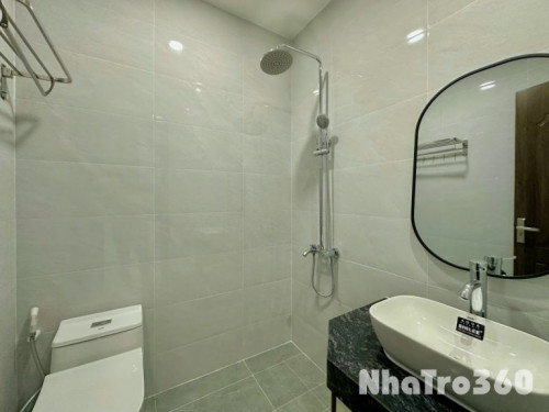 Căn Hộ Dịch Vụ Full Nội Thất, Có Ban Công