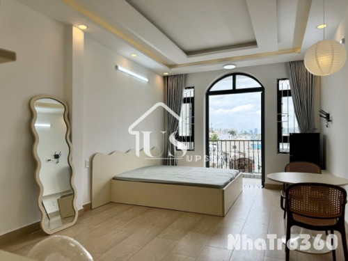 Cho thuê chdv 1PN tách bếp Ban công