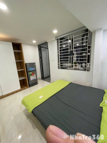 1PN FULL NT CÓ CỬA SỔ TRỜI GẦN CV HOÀNG VĂN THỤ