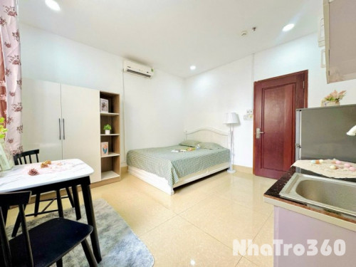 Full nội thất, cửa sổ, tự do, thang máy, studio