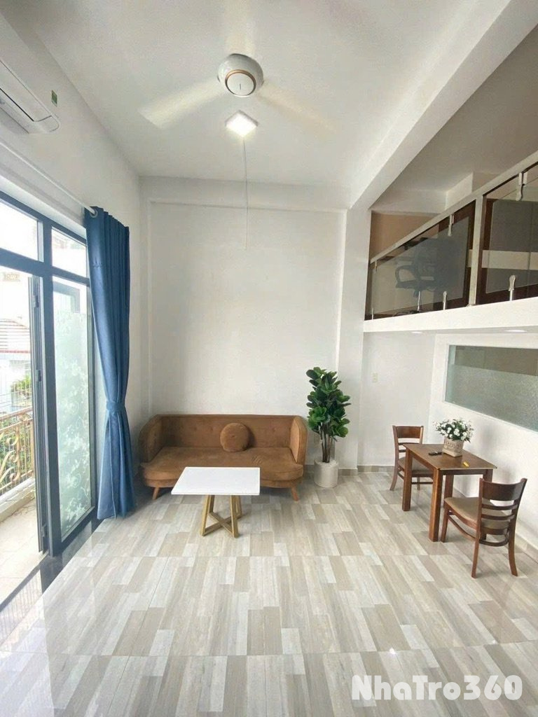 Cho Thuê Căn Hộ Duplex FullNT Gần CV Hoàng Văn Thụ