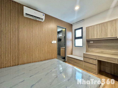 Căn hộ sạch sẽ - mới - giá hợp lý ngay quận 4, bancol đón nắng, gần đại học Luật , cầu Khánh Hội