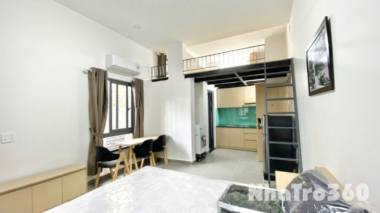 1 Gác + 1 giường gần ĐH Luật, Nguyễn Tất Thành Q4