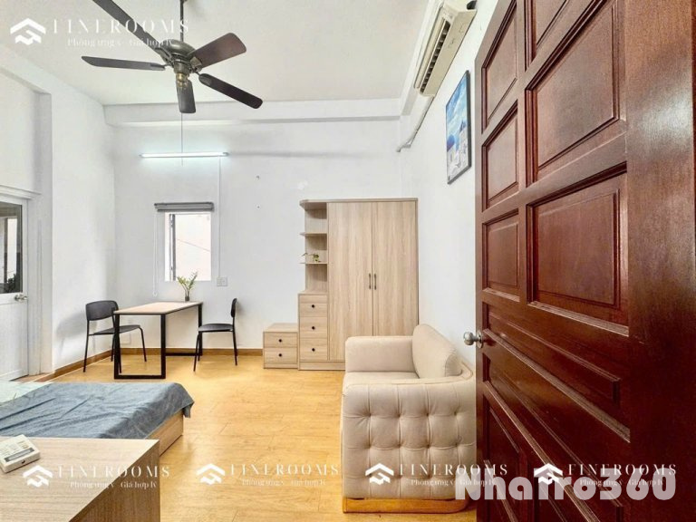 Cho Thuê Căn Hộ 1PN Full Nội Thất Gần Nhà Ga T3