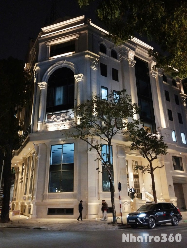 CHÍNH CHỦ CHO THUÊ TOÀ NHÀ VĂN PHÒNG SIÊU ĐẸP – NỘI THẤT CAO CẤP TẠI TRUNG TÂM HÀ NỘI