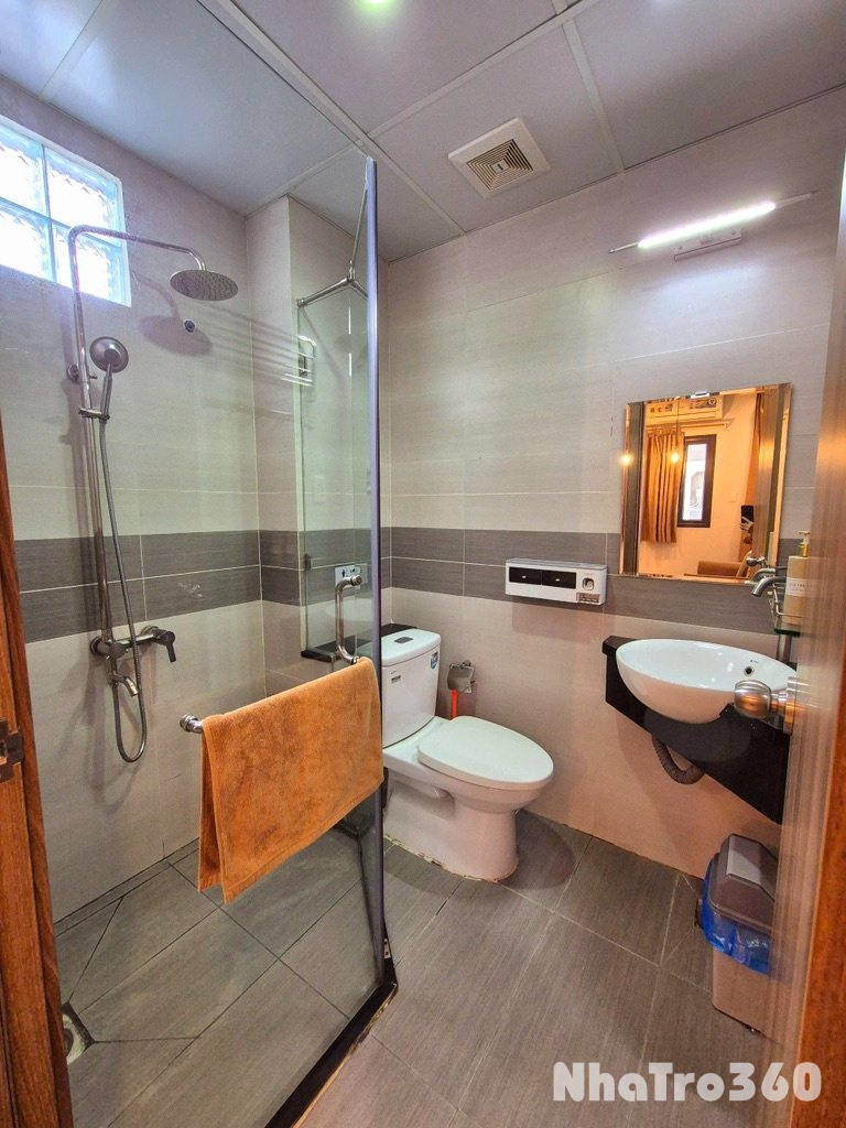 Căn hộ cửa sổ lớn, Hàm Nghi, Bitexco, Phố đi bộ NH