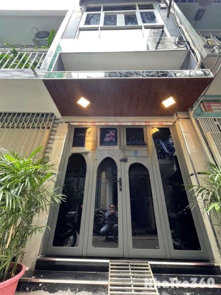 Cho Thuê Nhà Nguyên Căn Cao Đạt Quận 5 gần Chợ Lớn