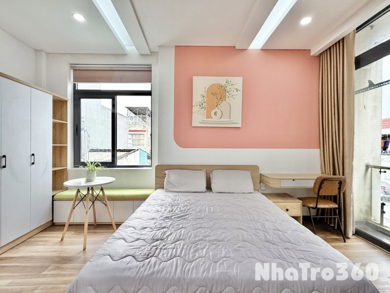 Căn Hộ Full Nội Thất, Có Ban Công, Máy Giặt Riêng