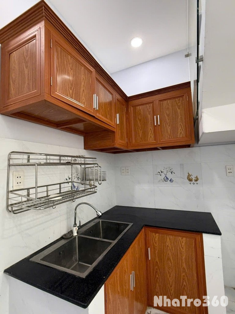 Nhà Nguyên Căn Ni Sư Huỳnh Liên Tân Bình