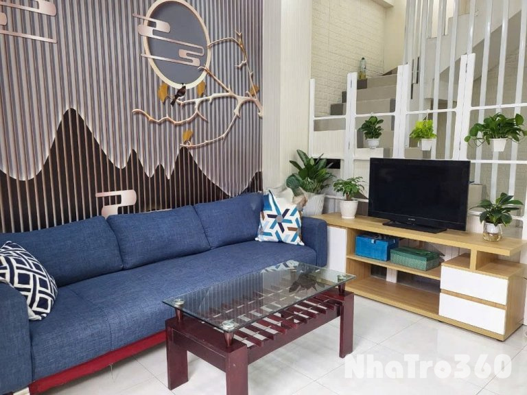 Nhà Nguyên Căn Full Nội Thất Ngay Hoà Hưng Q10