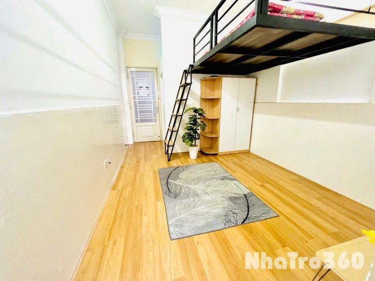 Cho thuê căn hộ Duplex Sân thượng, tách bếp Q4 gần cầu Tân Thuận, ĐH Nguyễn Tất Thành, ĐH Luật, chợ 200