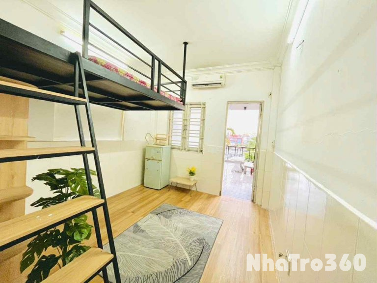 Cho thuê phòng Duplex Tôn Thất Thuyết Q4 có bancol