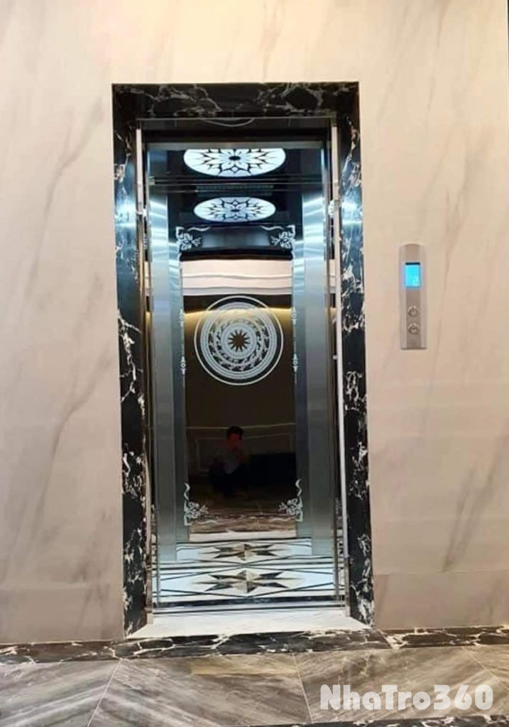 Cho thuê nhà mới, lô góc, thang máy,vỉa hè, 116m2- 4T, Hoàng Quốc Việt_44 Tr