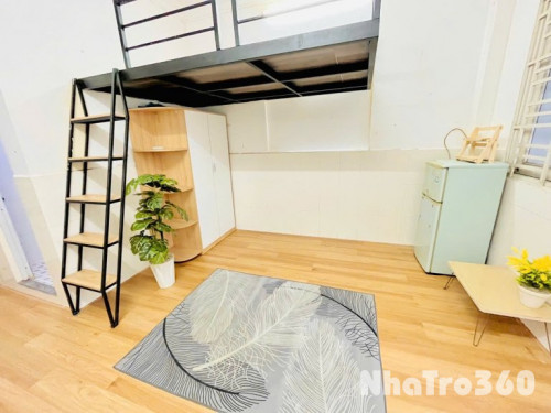 Cho thuê căn hộ Duplex Sân thượng, tách bếp Q4 gần cầu Tân Thuận, ĐH Nguyễn Tất Thành, ĐH Luật, chợ 200