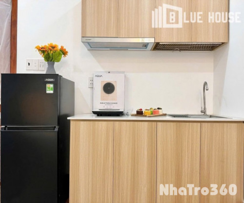 Căn hộ ban công giếng trời gần BV Thống Nhất