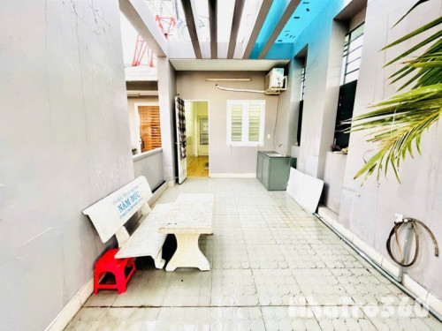 Cho thuê căn hộ Duplex Sân thượng, tách bếp Q4 gần cầu Tân Thuận, ĐH Nguyễn Tất Thành, ĐH Luật, chợ 200