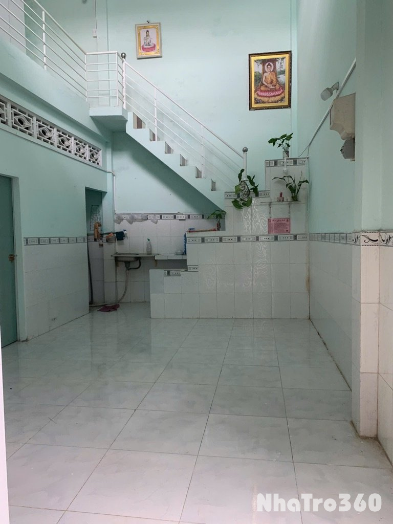 Cho thuê nhà nguyên căn 4PN 2WC 42m2 gần DH Y Dược