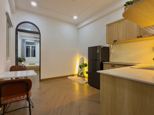 ✨ Căn hộ 1PN – 50m², ban công thoáng mát – máy giặt riêng – full nội thất