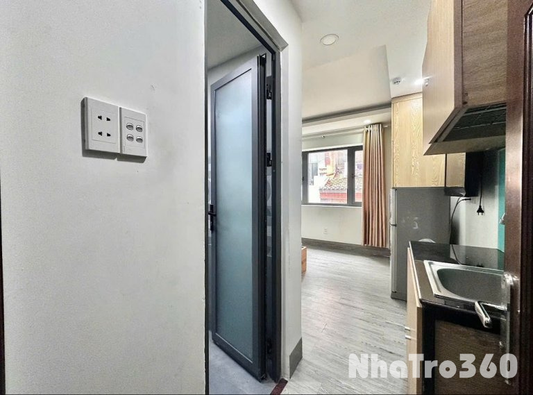 Cho thuê phòng trọ Quận 1 cửa sổ full nội thất