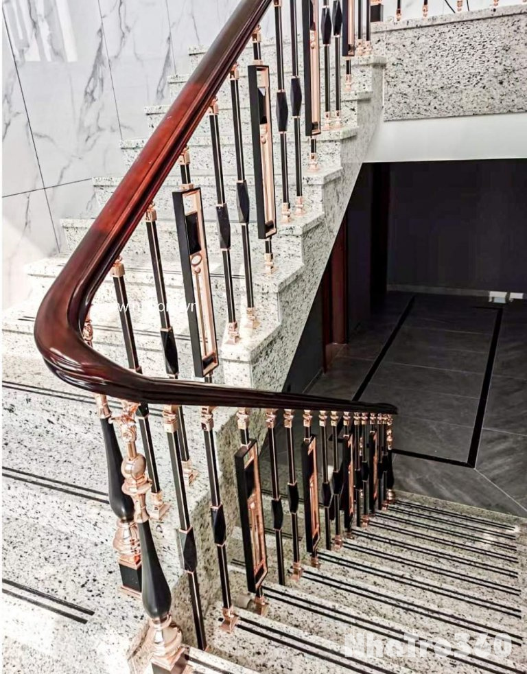 Tôi chủ nhà cho thuê nhà lô góc, mới,vỉa hè, 113m2- 5T, Duy Tân_44 Tr