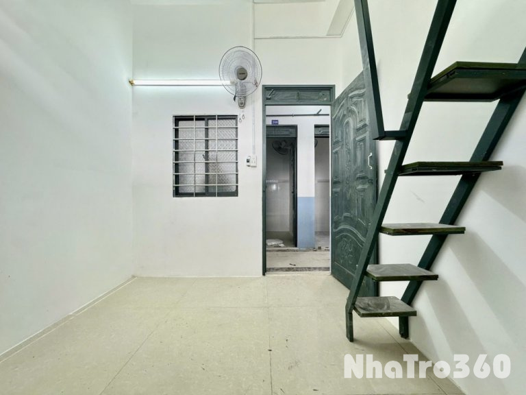 Phòng mới khai trương giá 2tr7 đến 3tr5