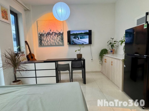 Cho thuê căn hộ Q1, đường Cống Quỳnh, gần đại học Văn Lang, Công Viên 23/9, Chợ Bến Thành