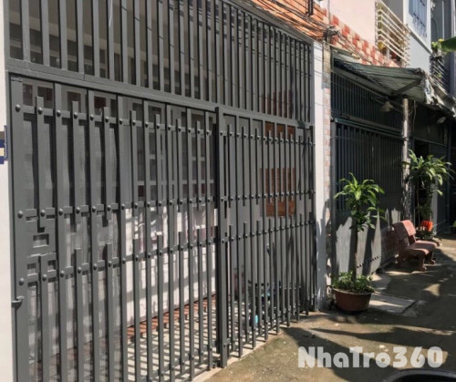 Chính chủ cho thuê nguyên căn hẻm 2056 HTP
