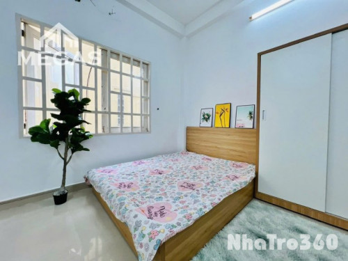 Full nội thất, cửa sổ, studio, free xe