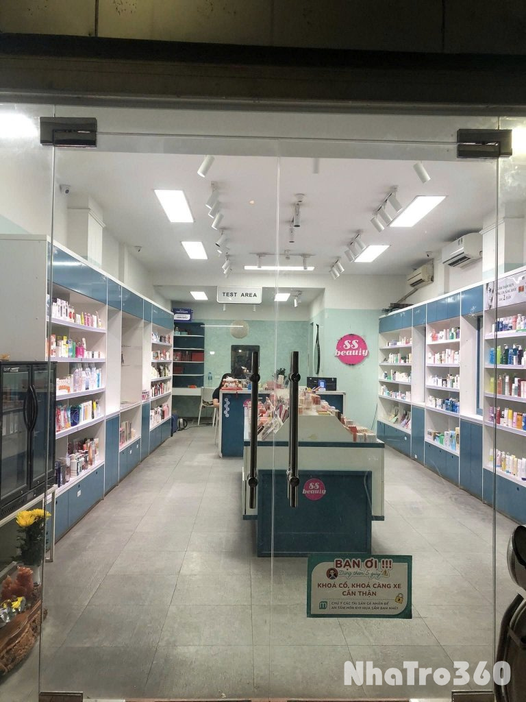 Cho thuê cửa hàng, mặt bằng kinh doanh mặt phố Vạn Bảo