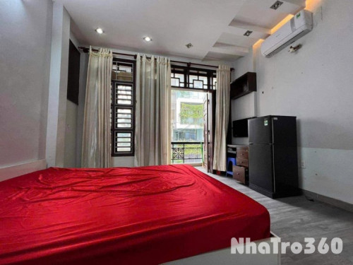 Studio, full nội thất, tự do, giá rẻ, ban công