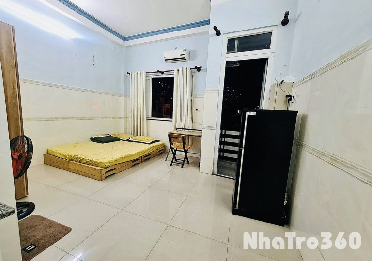 Cho thuê căn hộ Q4, đường Vĩnh Khánh, gần ĐH Luật, ĐH Nguyễn Tất Thành, Chợ Xóm Chiếu