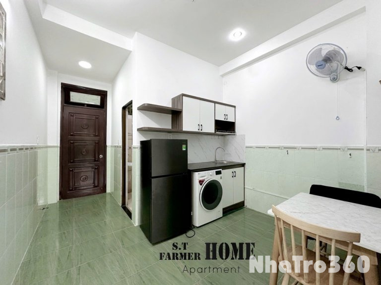 Full nội thất, 1 phòng ngủ, bancol, tự do