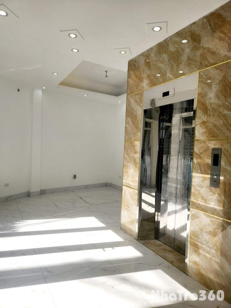 Nhà mình cho thuê nhà lô góc, mới, Mai Hắc Đế; vỉa hè 112m2* 5T- 46 Tr