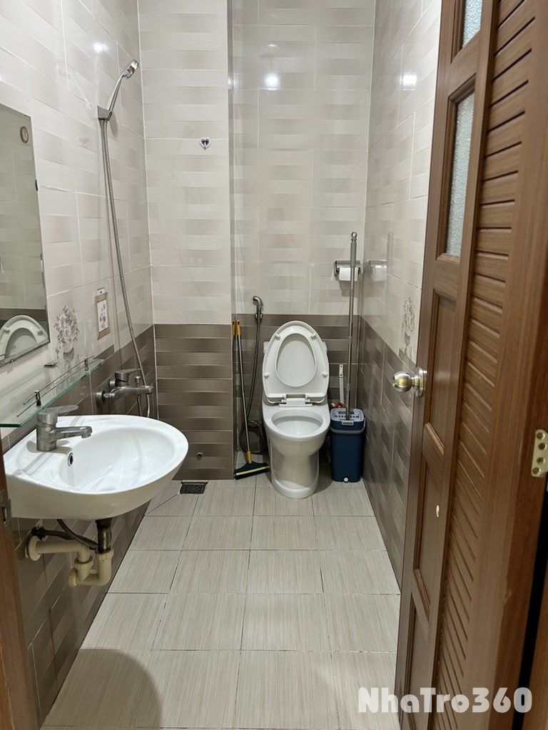 PHÒNG RỘNG SẠCH THOÁNG