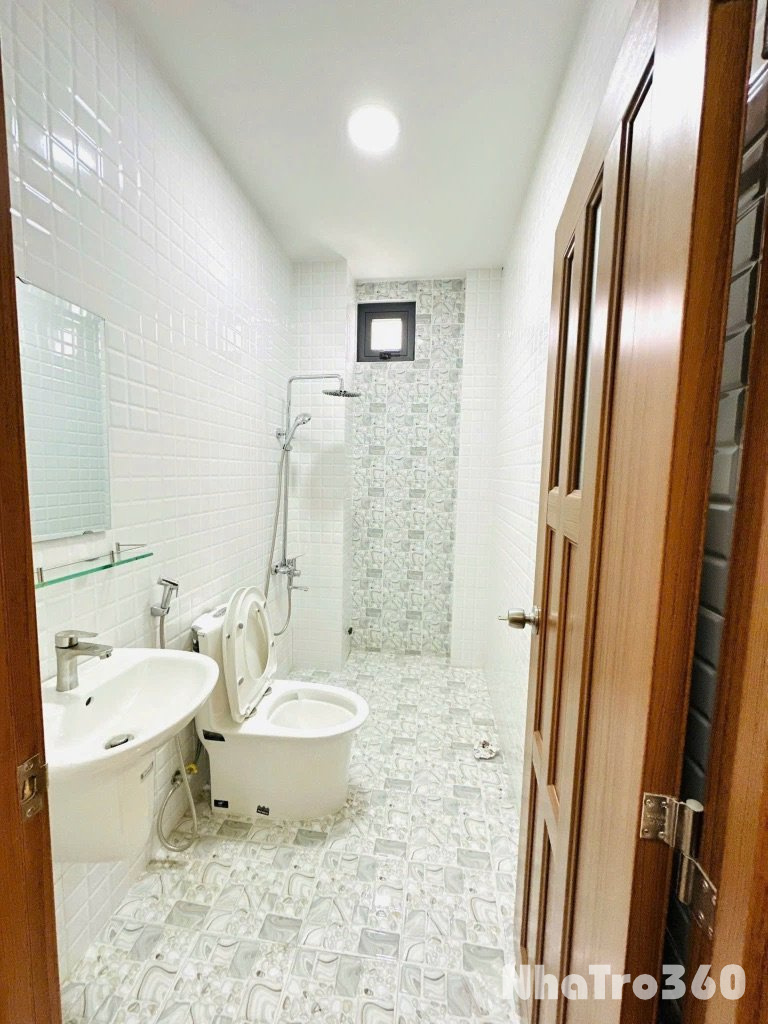 STUDIO BAN CÔNG FULL NT GẦN Q3, Q10