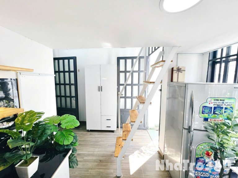 Duplex Full Nội Thất, Gác Cao, Có Ban Công