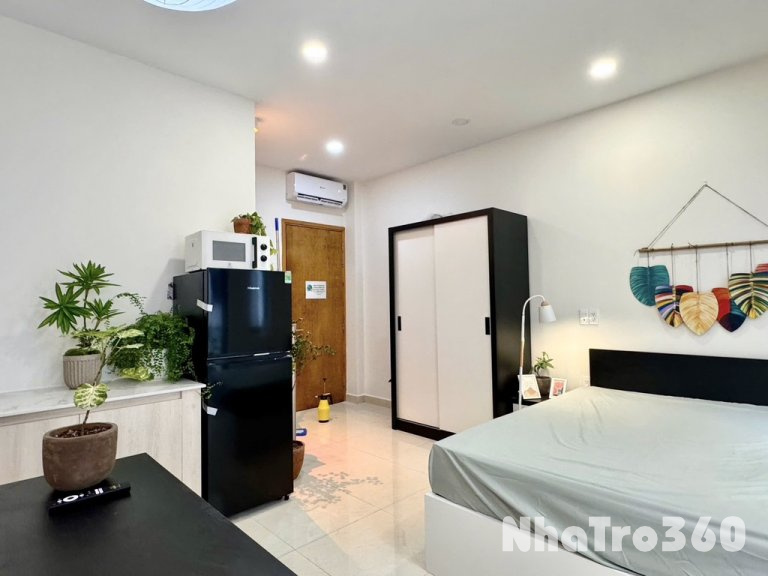 Studio ban công, chill, Bùi Viện, Bến Thành Quận 1