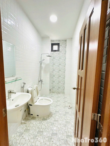 STUDIO BAN CÔNG FULL NT GẦN Q3, Q10