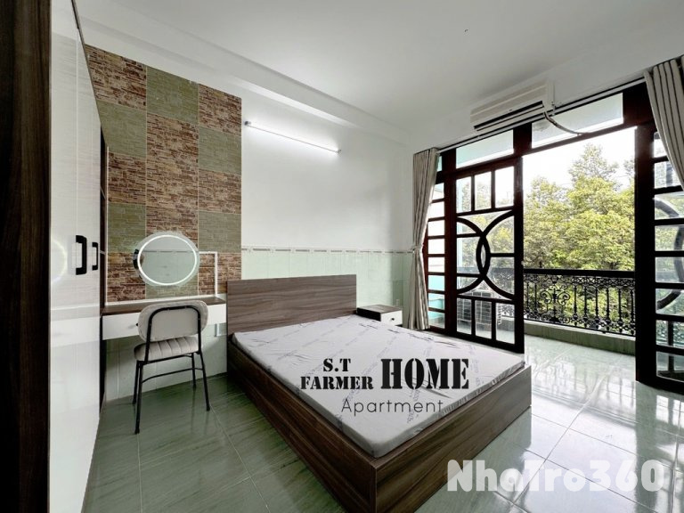 Full nội thất, 1 phòng ngủ, bancol, tự do