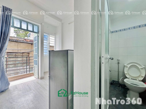 1 phòng ngủ, full nội thất, bancol, tự do