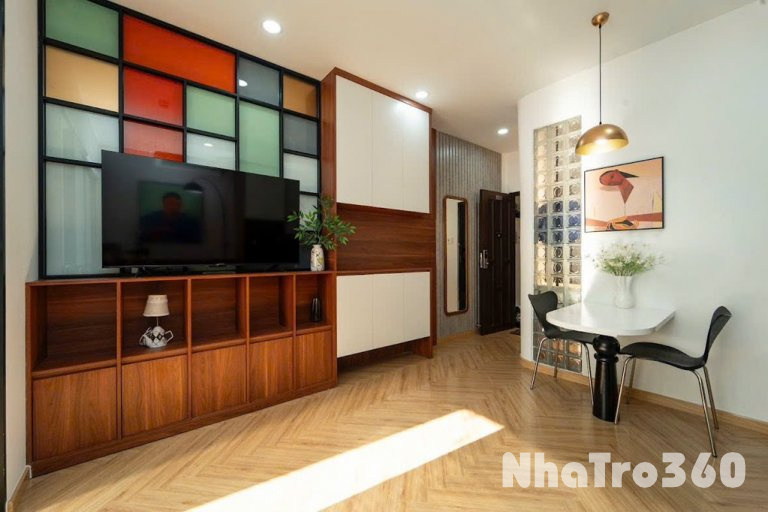 Căn Hộ 1PN + 1PK Full Nội Thất Bancolny Giáp Q10