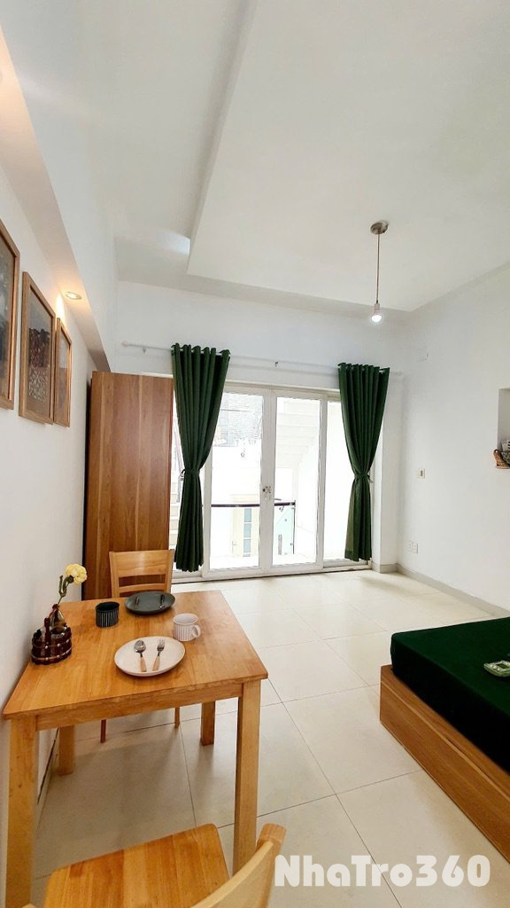 Cho Thuê Căn Hộ Studio Ban Công Thoáng Mát