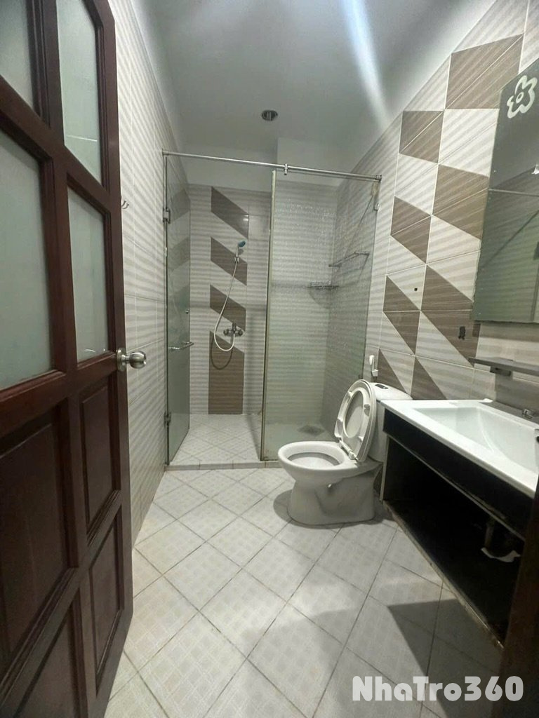 1 phòng ngủ, tách bếp, trệt, tự do, giá rẻ