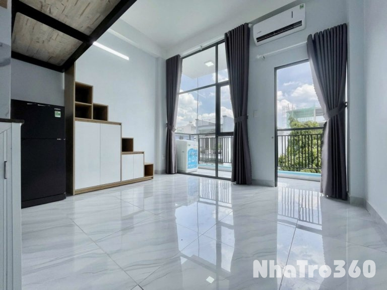 Phòng có gác có ban công, máy giặt riêng gần Etown