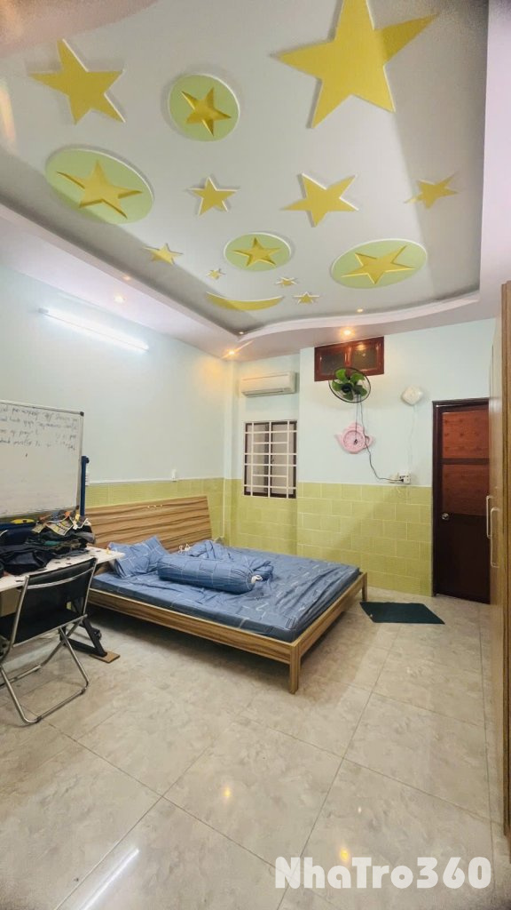 Cần bán nhà cấp 2, diện tích 150m2 tiện kinh doanh hoặc cho thuê giá 3 tỷ 500