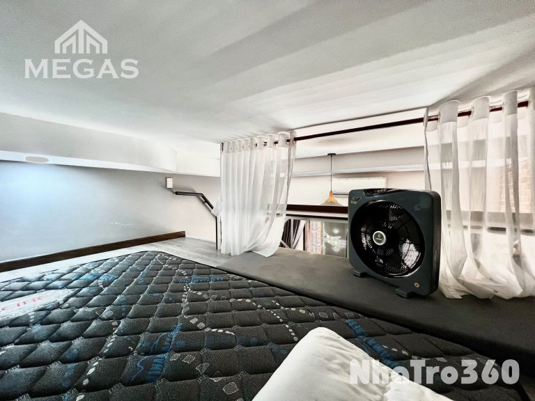 Cho thuê căn hộ Duplex (gác), Q1, đường Cống Quỳnh, gần ĐH Văn Lang, CV 23/9, CV Tao Đàn